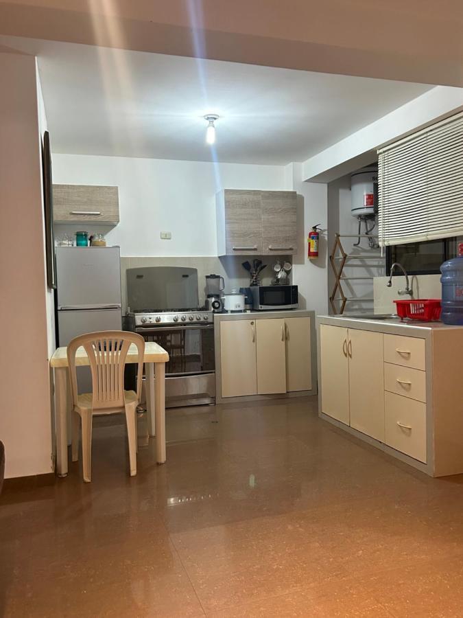 Appartamento Apartamento Yuri Huanchaco Esterno foto